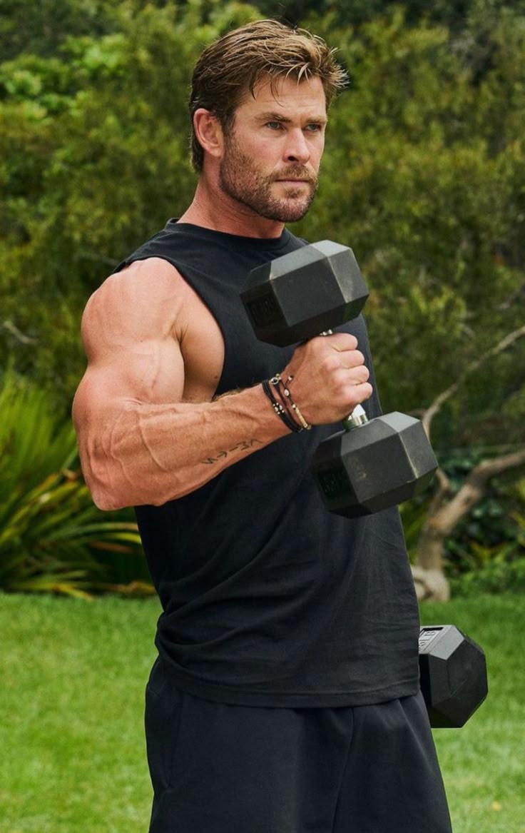 wallpaper Christopher Hemsworth