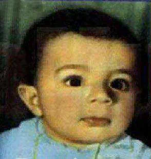 کودکی رضا صادقی