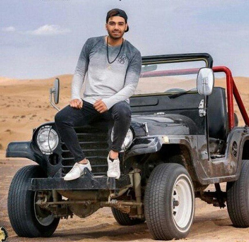 سينا درخشنده پرنده سينا درخشنده پرنده