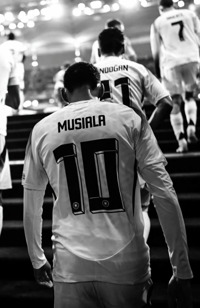 wallpaper Jamal Musiala wallpaper Jamal Musiala