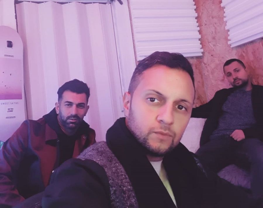 عکس تیام بکس عکس تیام بکس