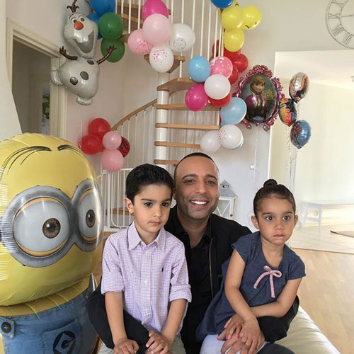 عکس آرش و دوقلوهایش