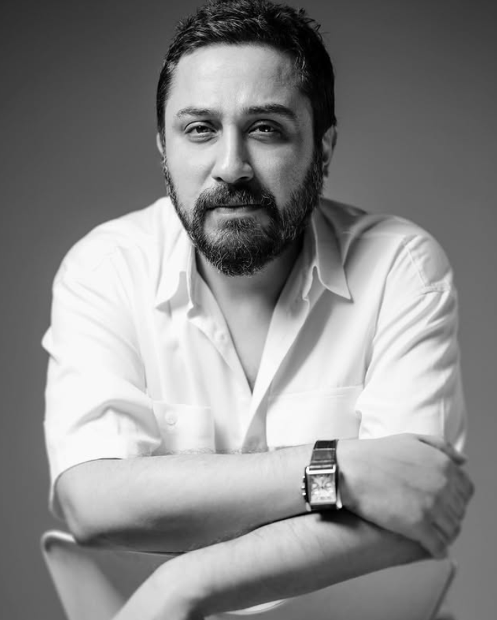 عکس روزبه بمانی برای کامپیوتر