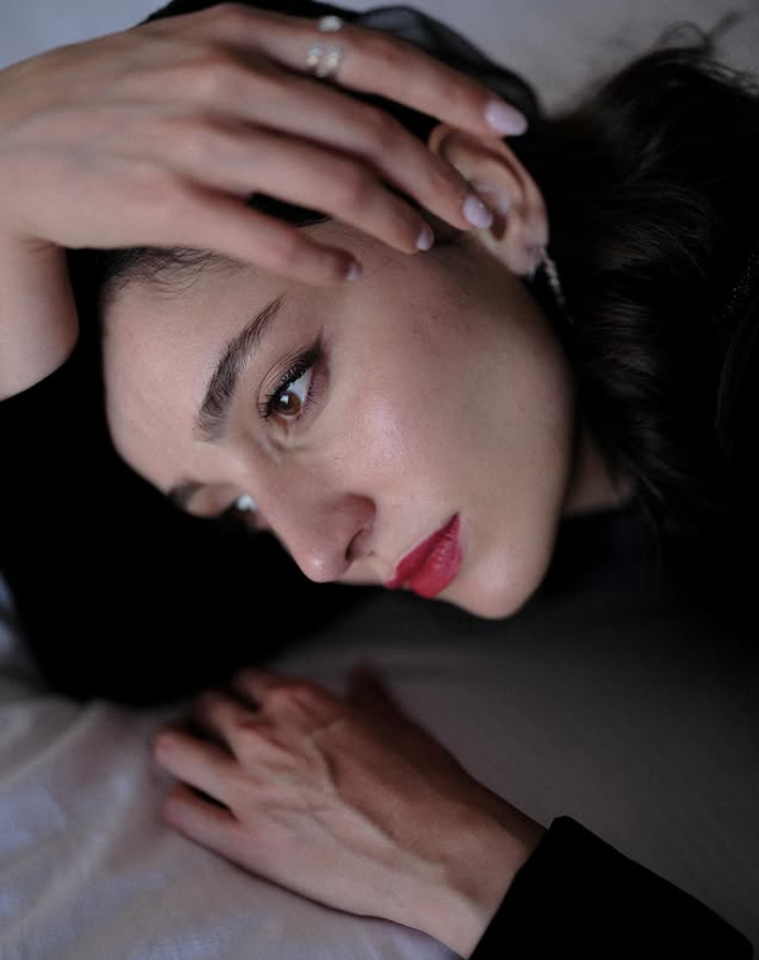 عکس سها نیاستی برای پروفایل