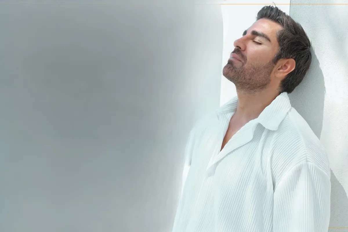 والپیپر رضا ملک‌زاده