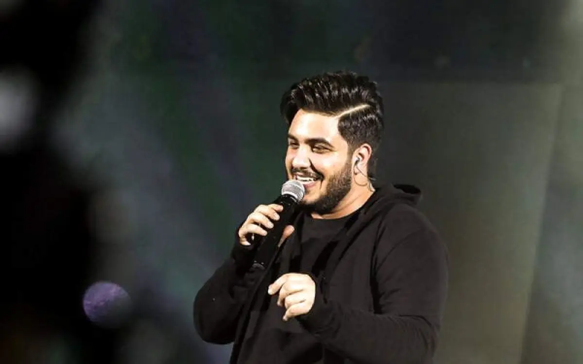 آرون افشار چه کسی هست آرون افشار چه کسی هست