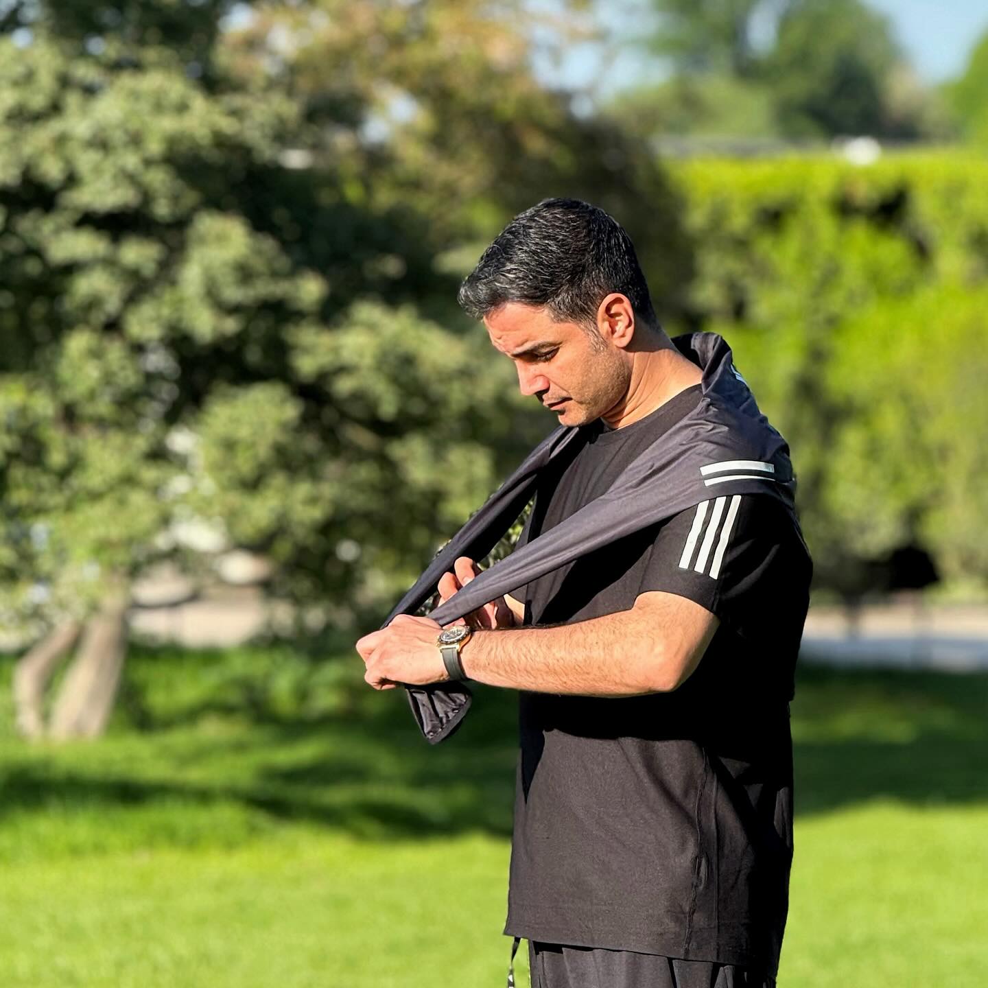 عکس جذاب محسن یگانه عکس جذاب محسن یگانه