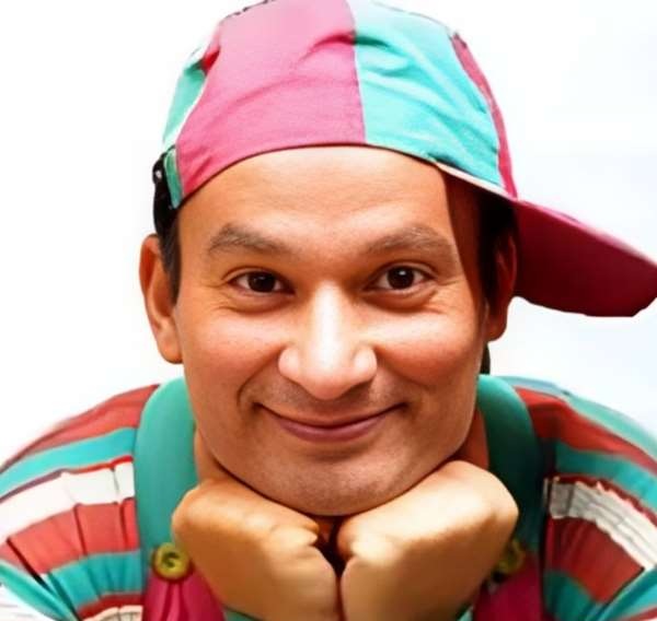 عکس قلقلی برای موبایل - 303 بیوگرافی