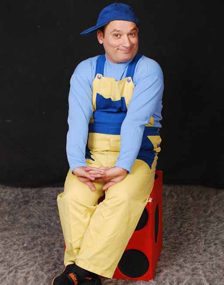 والپیپر قلقلی - 303 بیوگرافی