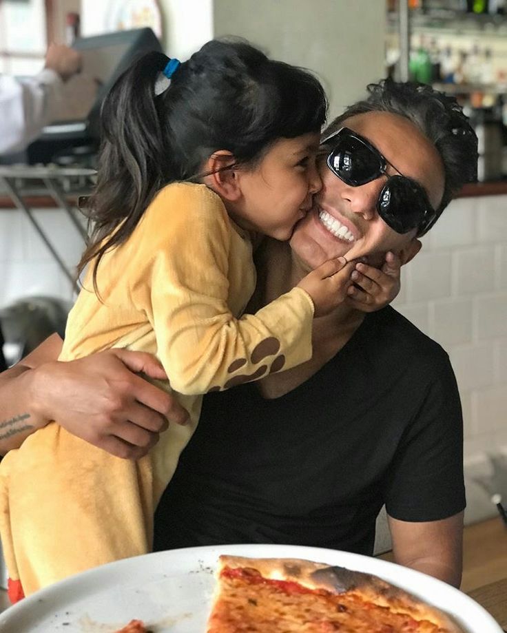 عکس شادمهر عقیلی 2025