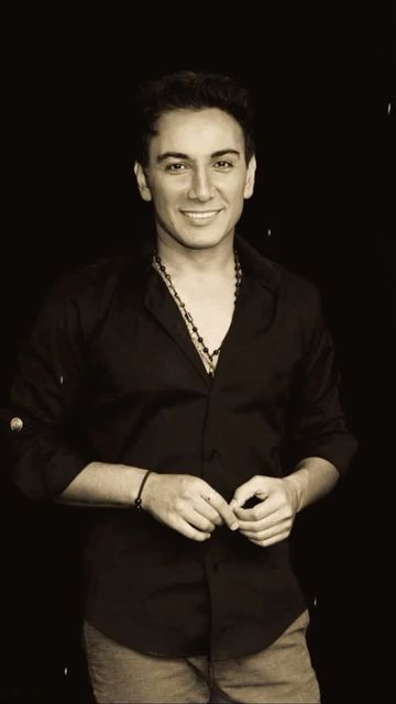 شادمهر عقیلی فال قهوه