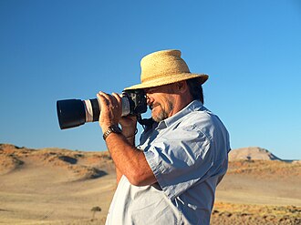 عکس والتر ایوس جونیور برای کامپیوتر