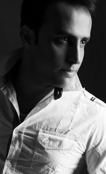 عکس حمید رضا آداب 2025 عکس حمید رضا آداب 2025