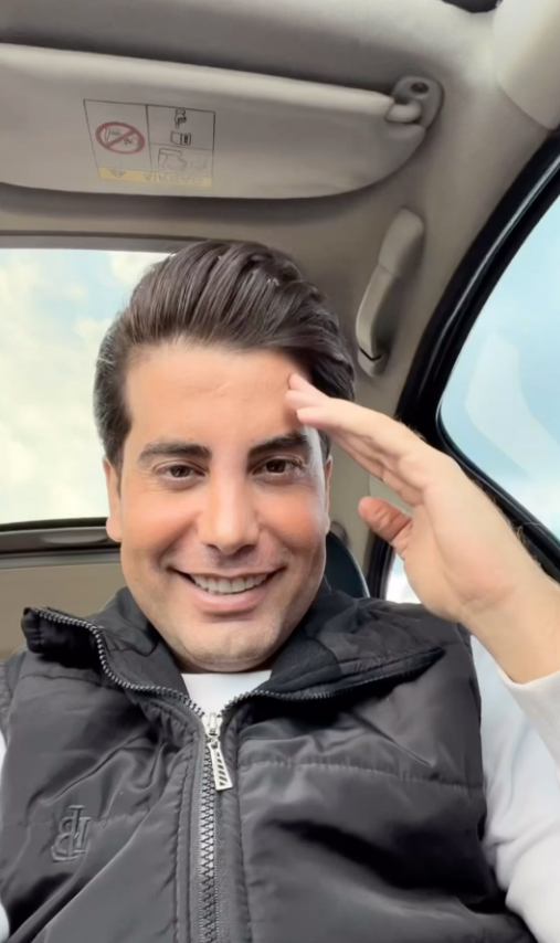 والپیپر فرشاد آزادی