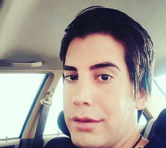 فرشاد آزادی قدیمی