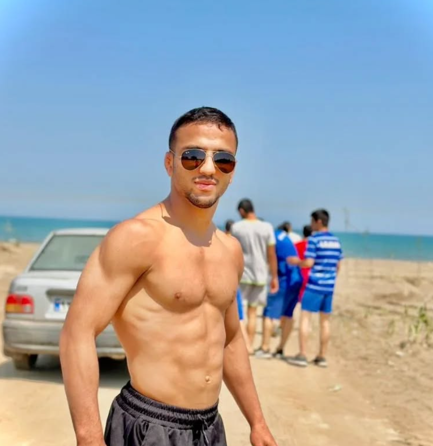 رضا مومنی عکس رضا مومنی عکس