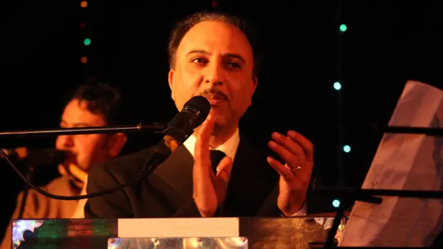 زندگینامه وحید قاسمی زندگینامه وحید قاسمی