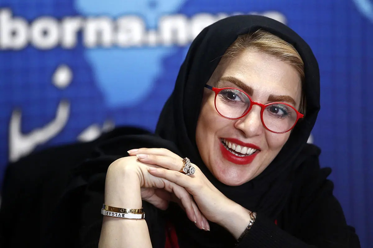 عکس ژیلا صادقی برای کامپیوتر