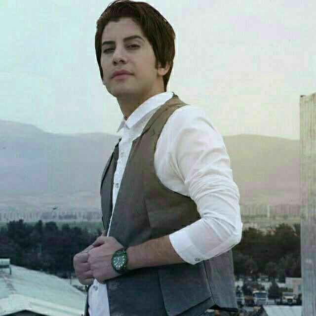 فرشاد آزادی قبل از عمل