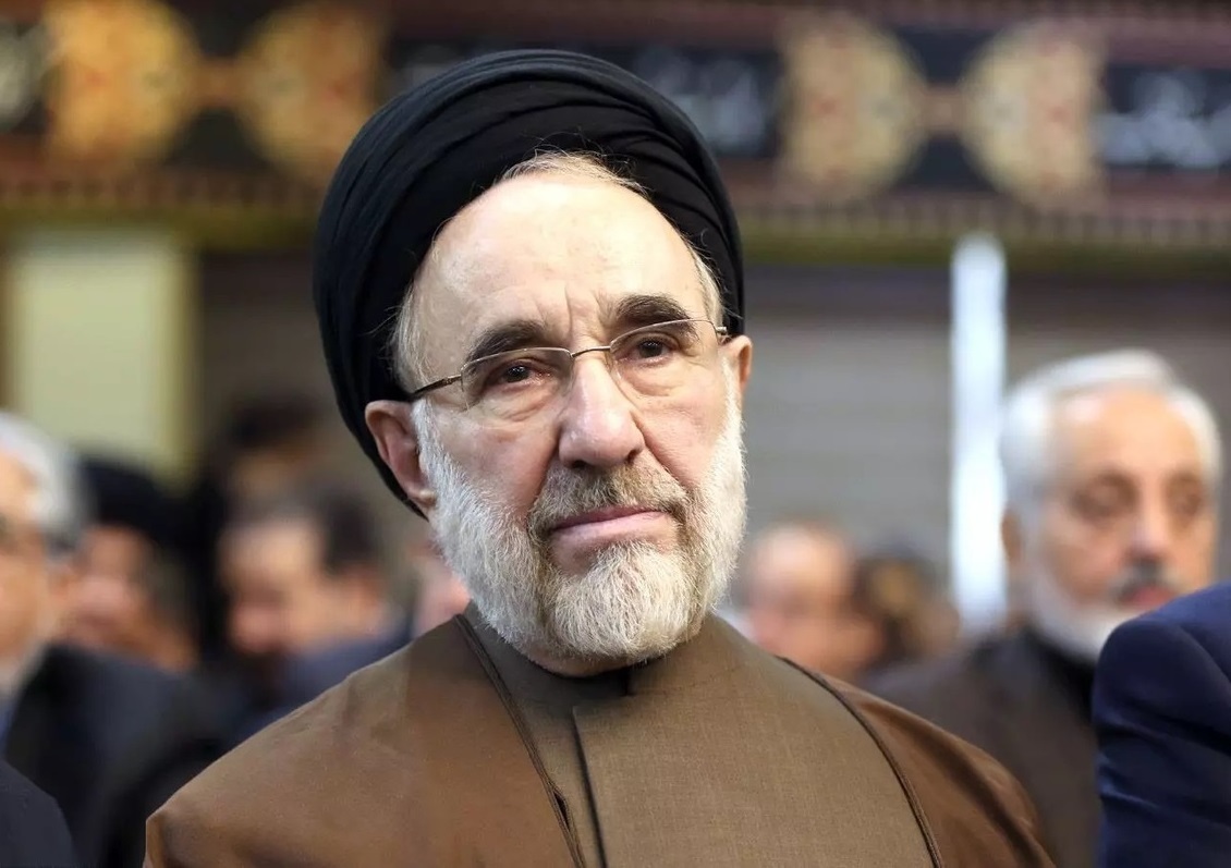 بیوگرافی حجت الاسلام و المسلمین سیدمحمد خاتمی - 303 بیوگرافی بیوگرافی حجت الاسلام و المسلمین سیدمحمد خاتمی - 303 بیوگرافی